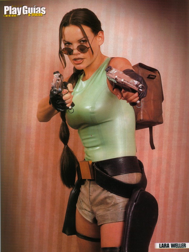 Modelo del Juego - Lara Weller ¤ (1999) * AnaCroft.